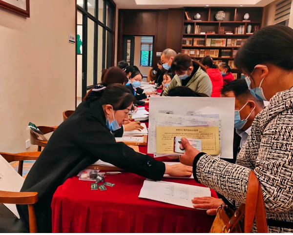 国产AV熟女一区二区三区