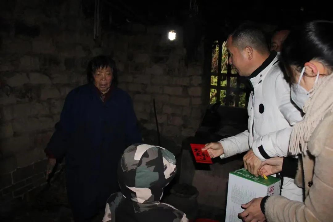 国产AV熟女一区二区三区